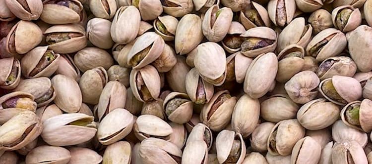 Pistachos ricos en grasas saludables-2